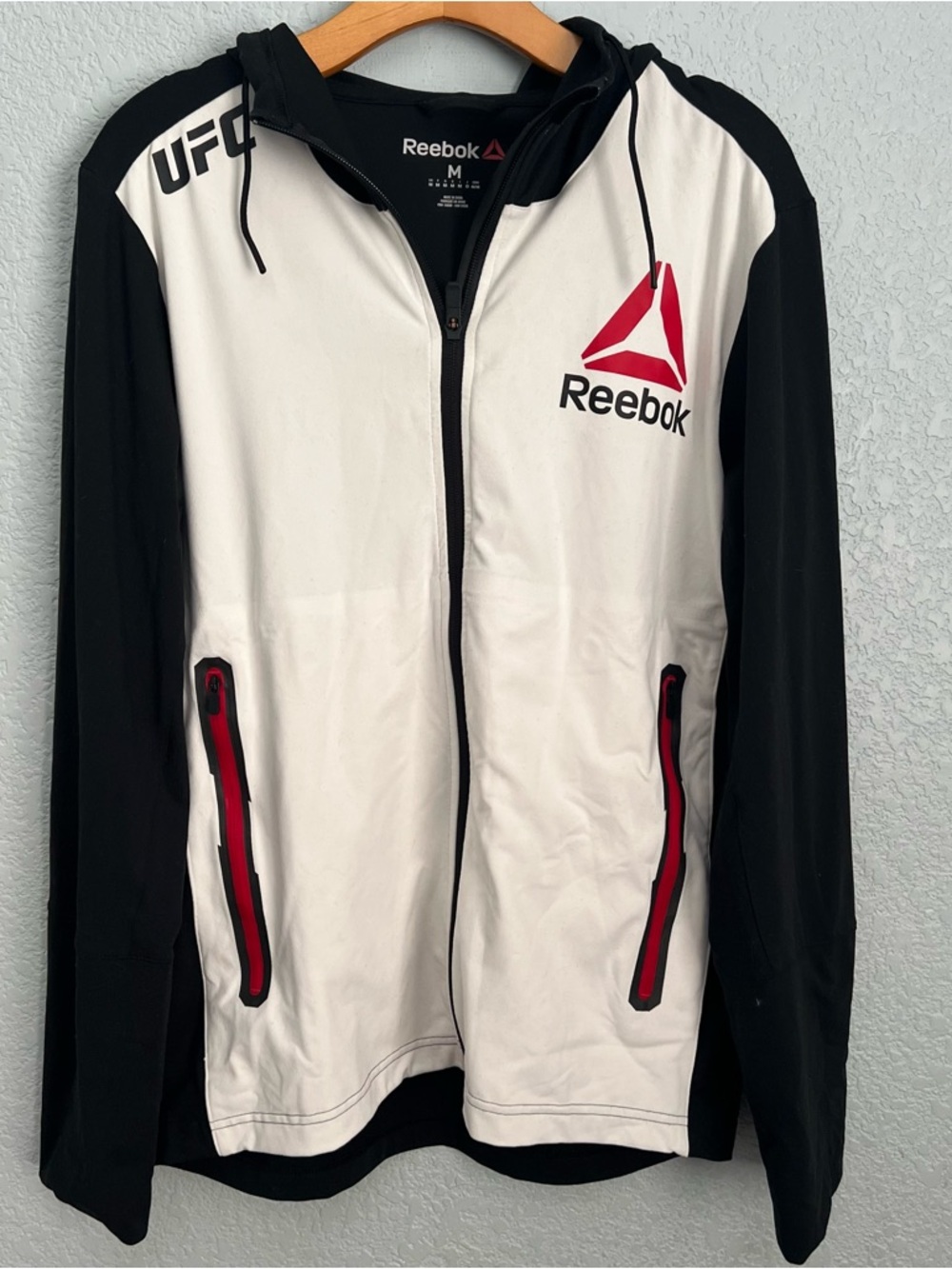 Reebok UFC Full Zip Hoodie Jacket Men Women Medium Black White Athletic Training